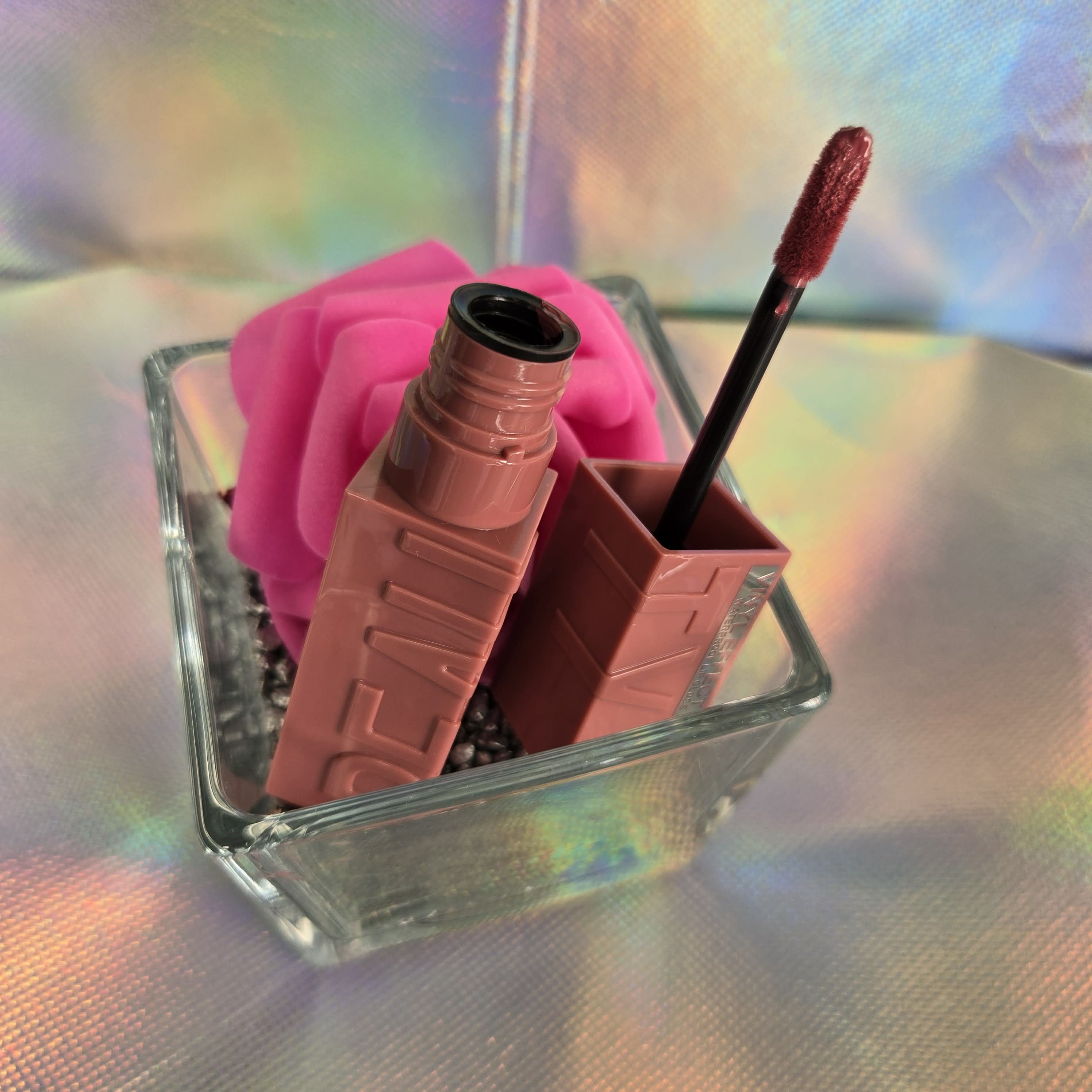 ROUGE À LÈVRES LIQUIDE VINYLE 24H — Palette
