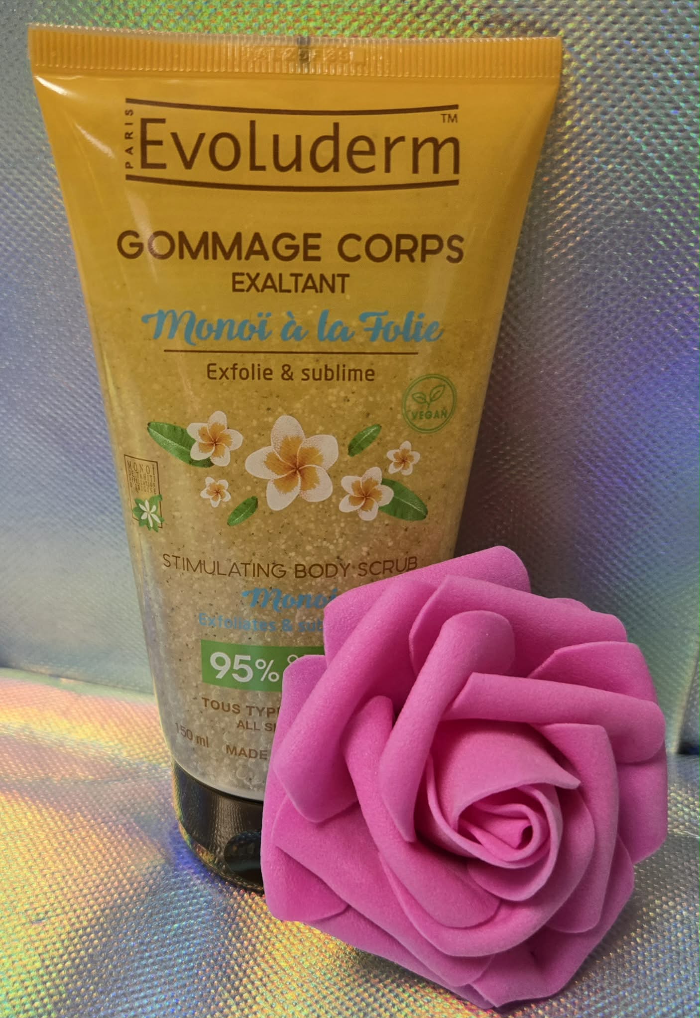 Gommage Corps Exaltant Monoï à la Folie - 150ml - 93% d'Ingrédients d'Origine Naturelle
