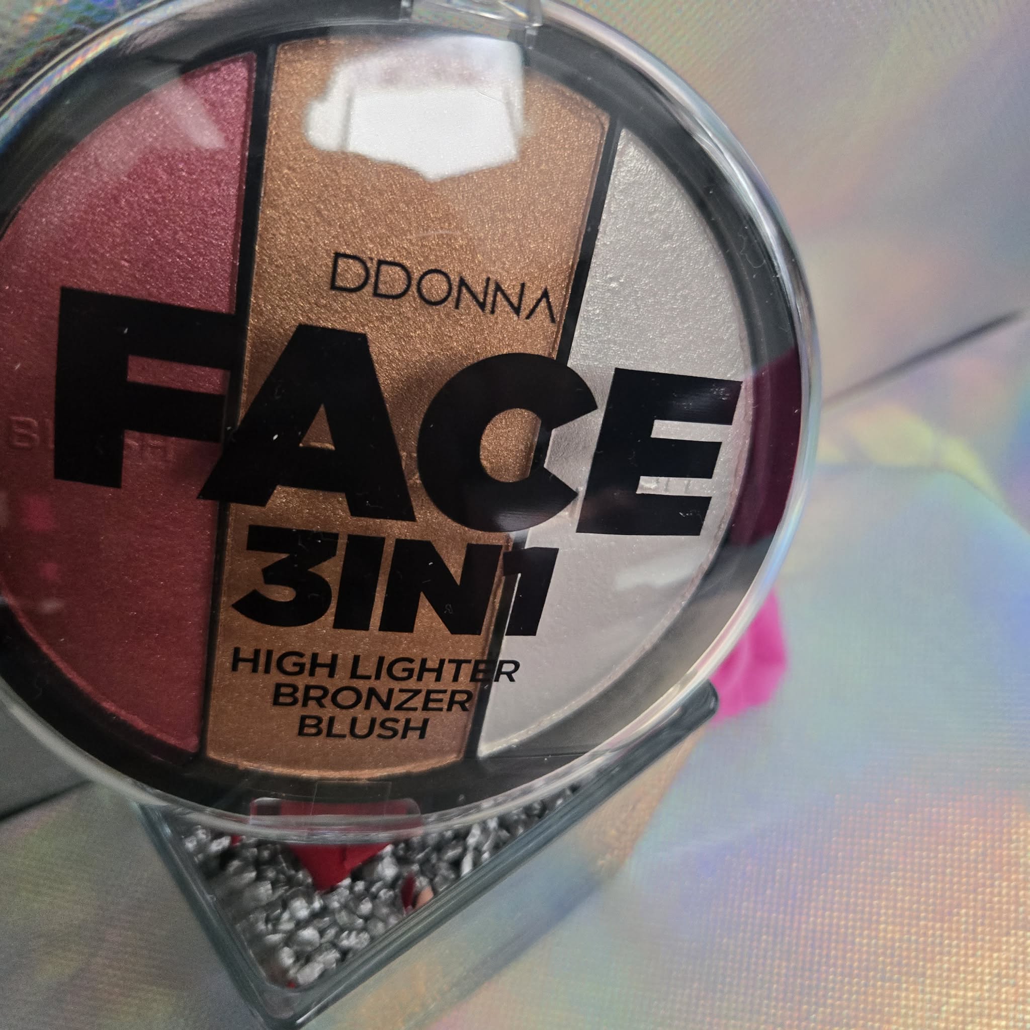 BLUSH + ILLUMINATEUR + BRONZER 3 EN 1