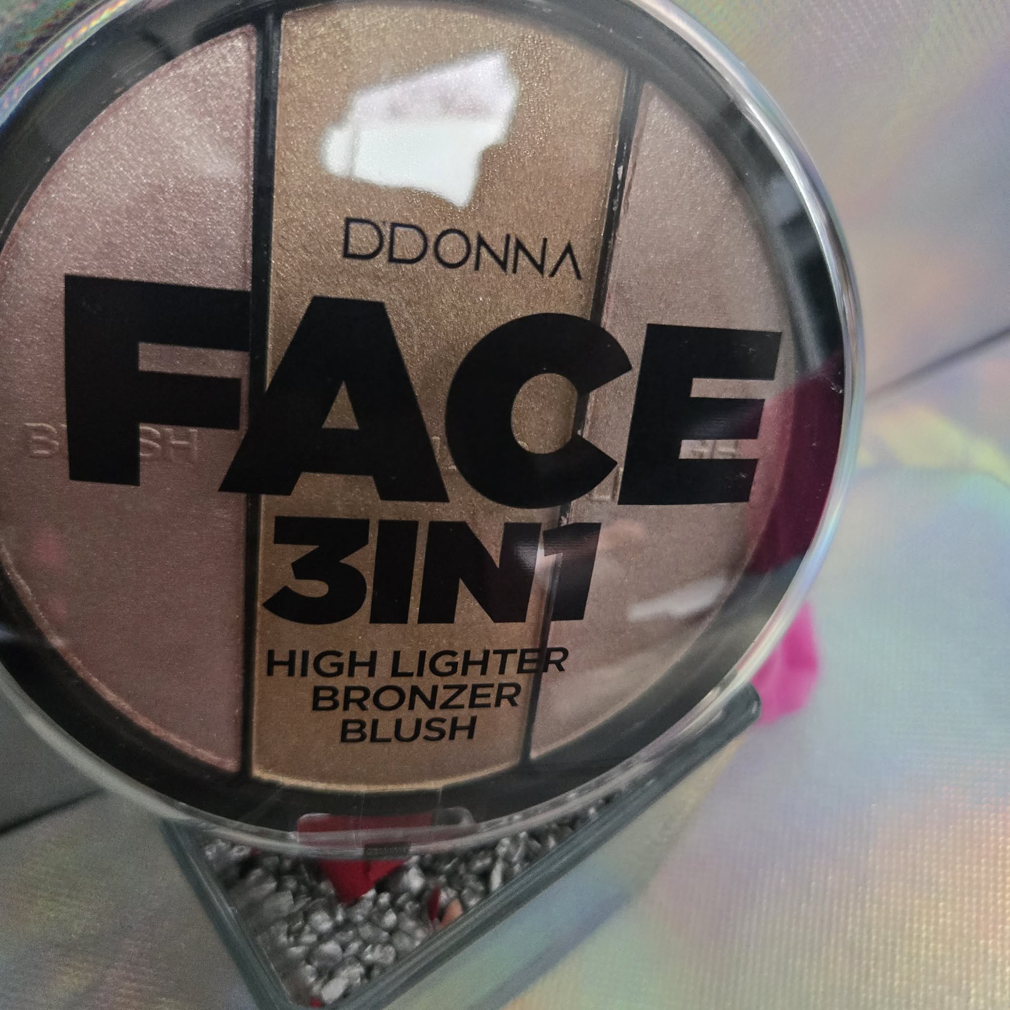 BLUSH + ILLUMINATEUR + BRONZER 3 EN 1